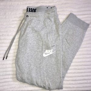 Nike joggers